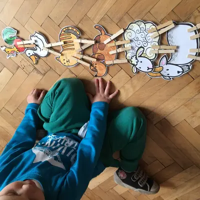 Zvířátka a loupežníci - hra s pohádkou